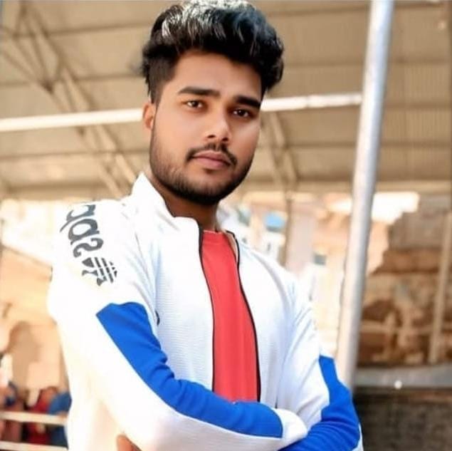 इसी अवैध क्रासिंग पर हुई घटना। संवाद