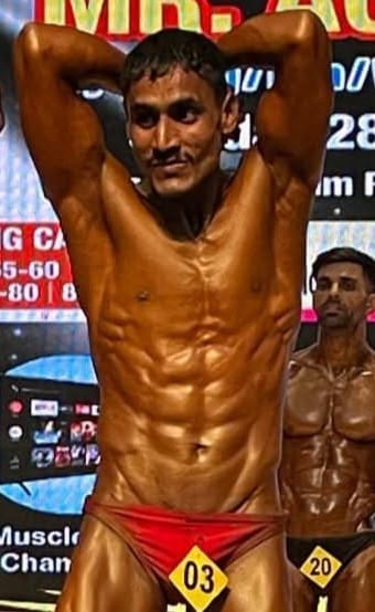 अवार्ड जीतने के बाद बॉक्सर रामू फोटो स्रोत स्वयं अवार्ड जीतने के बाद बॉक्सर रामू फोटो स्रोत स्वयं