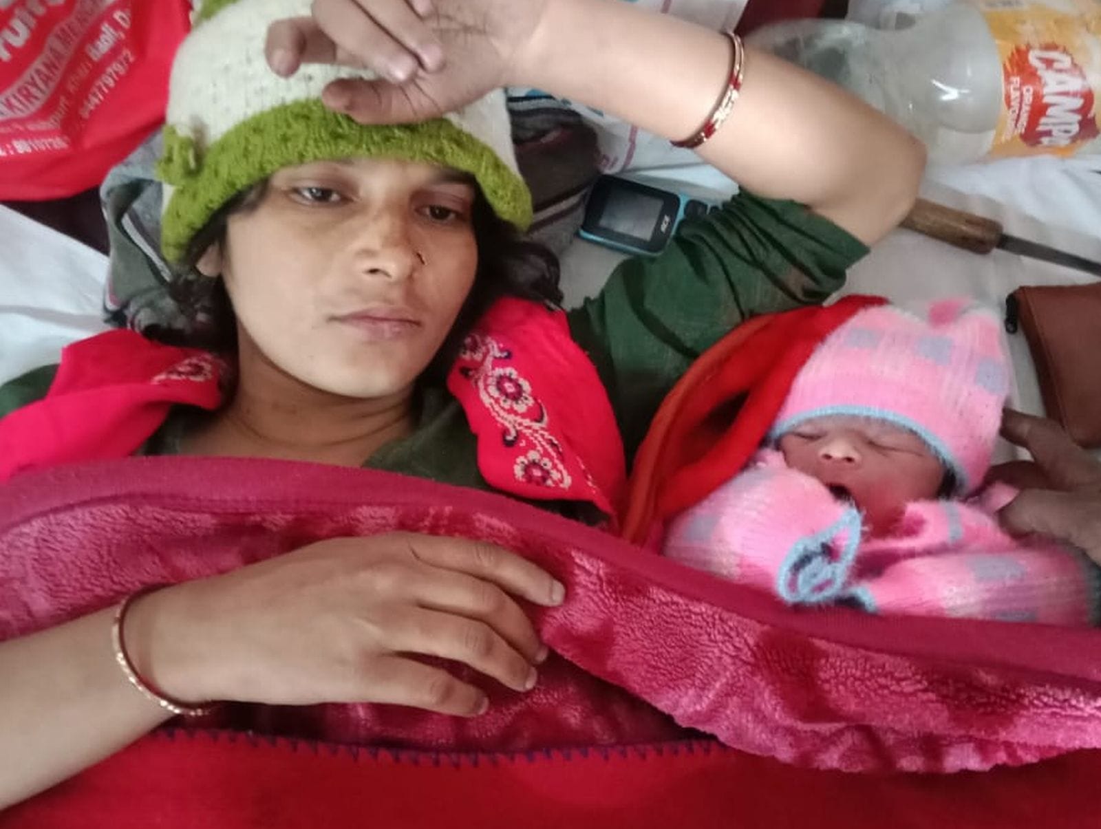 हनुमान मंदिर में नव वर्ष पर खीर वितरण किया गया। संवाद