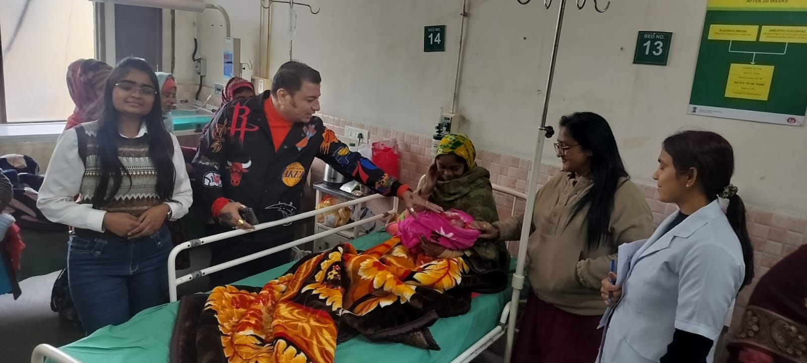 01जेएनडी40: नागरिक अस्पताल में नव वर्ष पर पहले बच्चे के तौर पर बेटे को जन्म देने वाली माता मुके 01जेएनडी40: नागरिक अस्पताल में नव वर्ष पर पहले बच्चे के तौर पर बेटे को जन्म देने वाली माता मुके