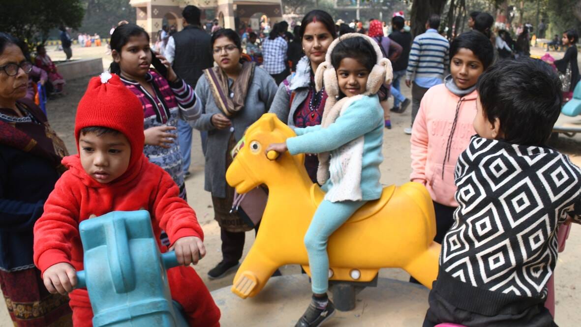 आस्था से सजी नववर्ष की सुबह आस्था से सजी नववर्ष की सुबह