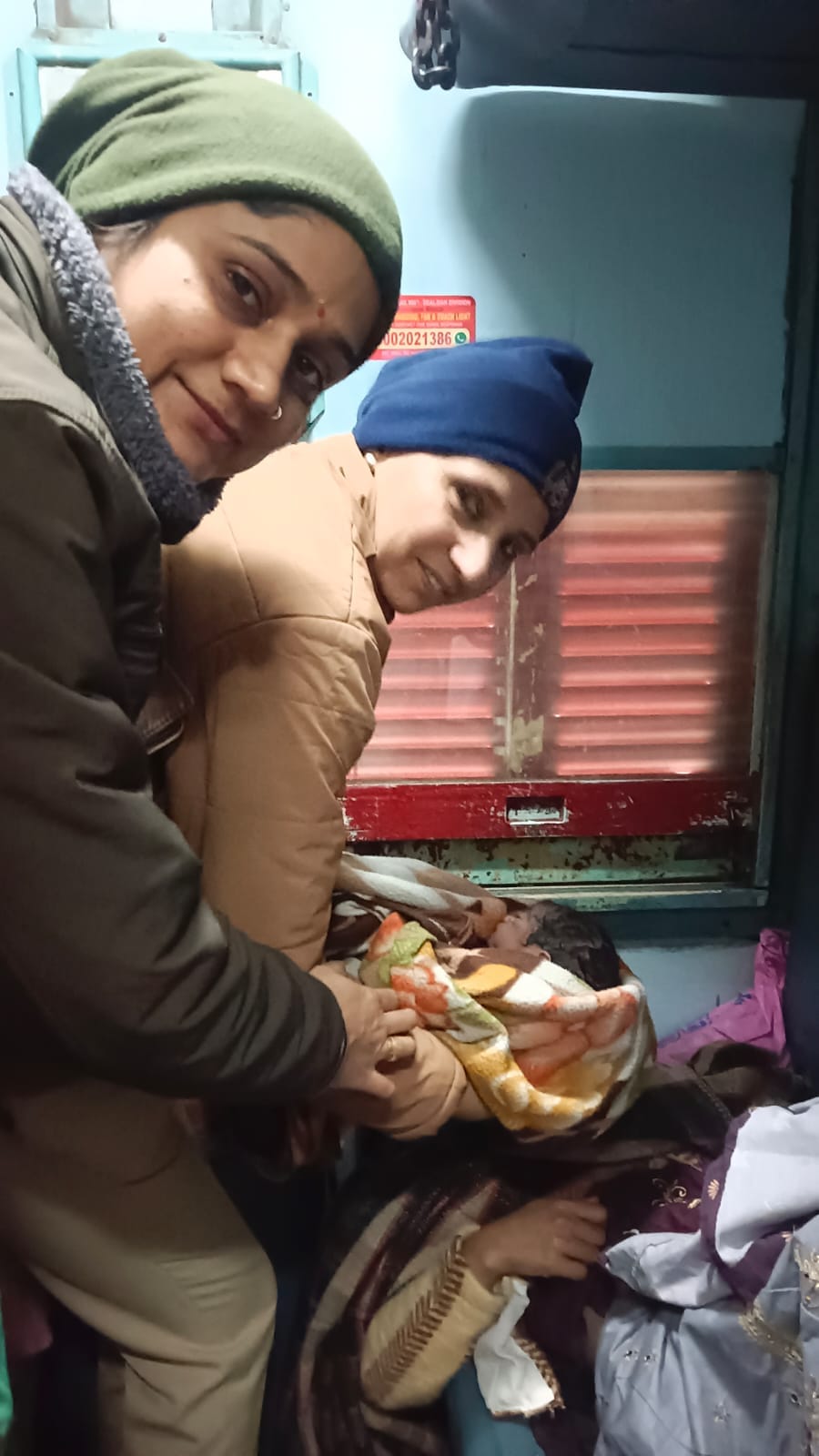 अंबाला छावनी के नागरिक अस्पताल में नवजात बच्चे के साथ ज्योति। संवाद अंबाला छावनी के नागरिक अस्पताल में नवजात बच्चे के साथ ज्योति। संवाद