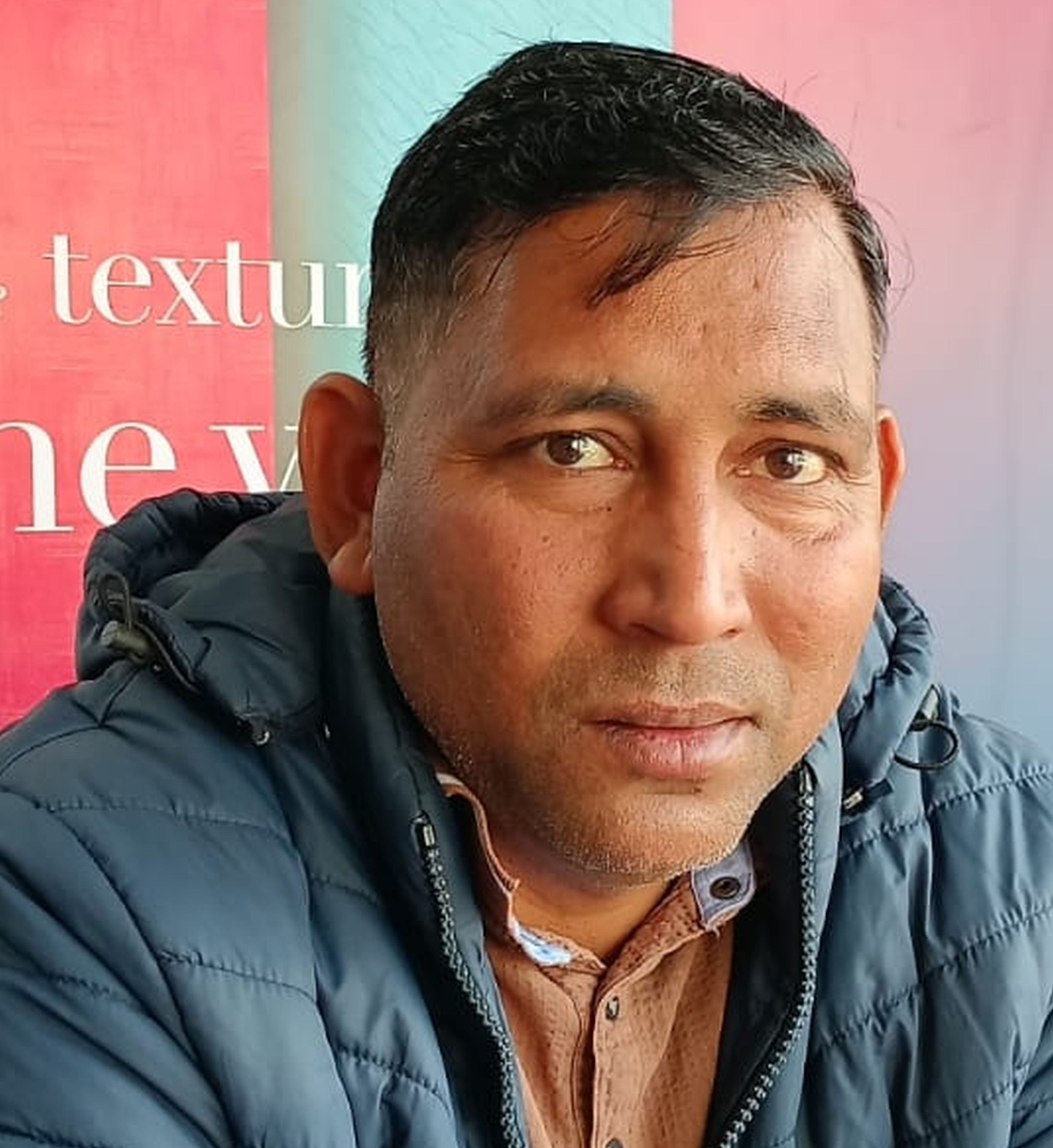 फोटो संख्या:62 नाले के अभाव में माजरा चुंगी रोड पर आ रहा पानी। संवाद