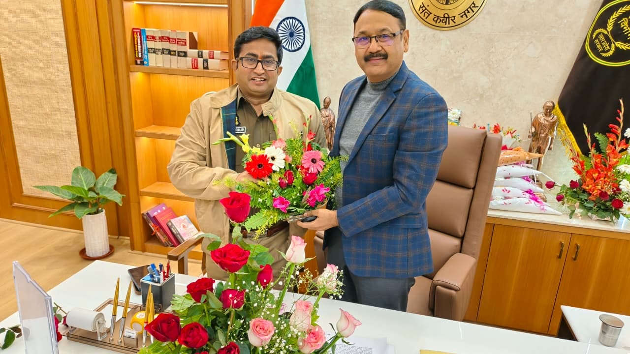 नव वर्ष पर दर्शन के लिए समय माता मंदिर में लगी लाइन-संवाद