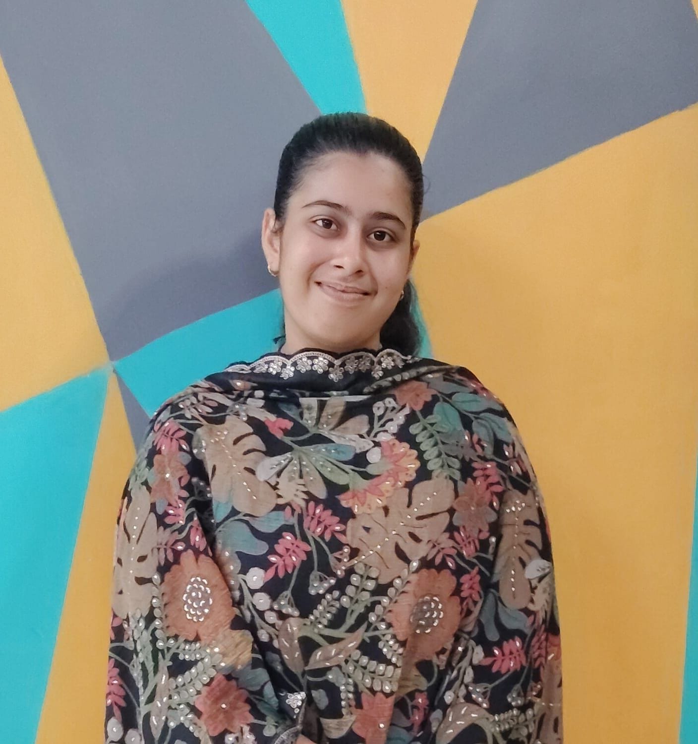02जेएनडी31: लघु सचिवालय से एंप्लाइज कालोनी होकर रोहतक रोड पर जाने वाले रास्ते पर गली से उपर उठे 02जेएनडी31: लघु सचिवालय से एंप्लाइज कालोनी होकर रोहतक रोड पर जाने वाले रास्ते पर गली से उपर उठे