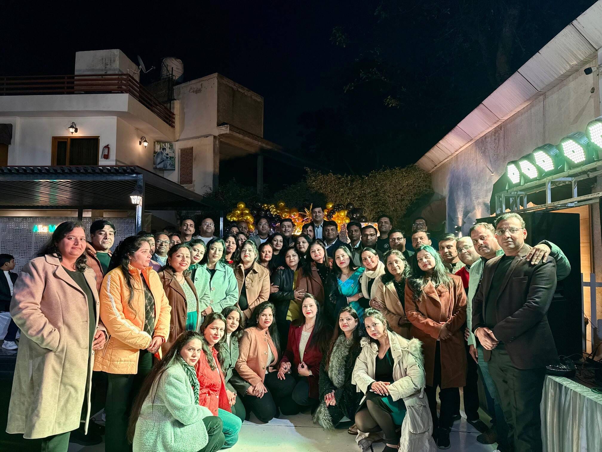 लक्ष्य फ्रेंड्स क्लब के नववर्ष समारोह में शामिल महिलाएं। स्रोत : संगठन