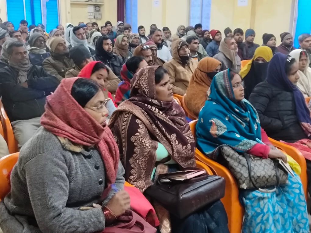 सेमरियावां ब्लाक सभागार में सुपरवाइजर व बीएलओ के साथ एसडीएम ने बैठक की-संवाद सेमरियावां ब्लाक सभागार में सुपरवाइजर व बीएलओ के साथ एसडीएम ने बैठक की-संवाद