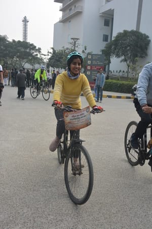 गीता का संदेश देेने के लिए निकाली साइकिल यात्रा