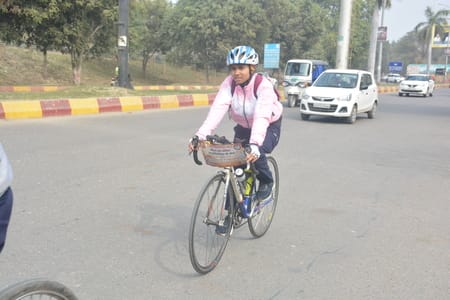 गीता का संदेश देेने के लिए निकाली साइकिल यात्रा