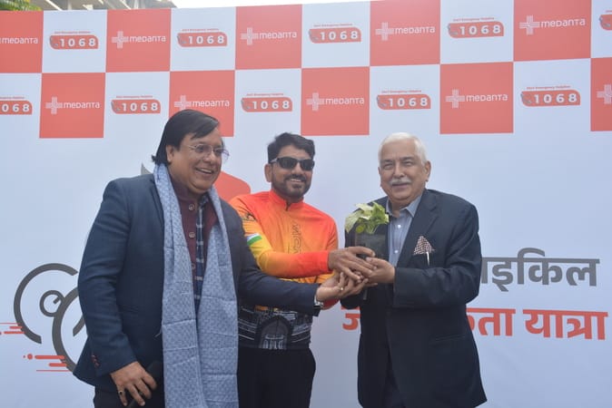 गीता का संदेश देेने के लिए निकाली साइकिल यात्रा