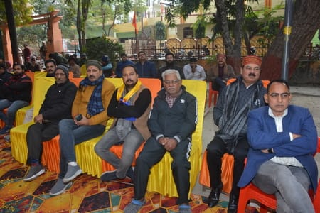 कृष्णानगर के इंद्रलोक कॉलोनी सि्थत इंद्रेश्वर महादेव मंदिर में रविवार को विराट हिंदू सम्मेलन ह कृष्णानगर के इंद्रलोक कॉलोनी सि्थत इंद्रेश्वर महादेव मंदिर में रविवार को विराट हिंदू सम्मेलन ह