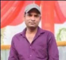 राजेश की हत्या के बाद विलाप करते परिवार के लोग। संवाद 