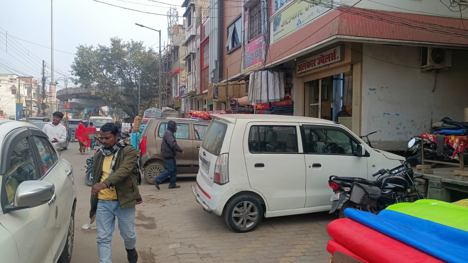 शहर के गोला बाजार में हुआ अतिक्रमण-संवाद
