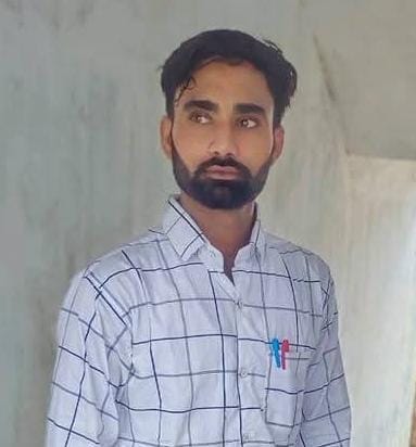 अंबाला सीआईए-2 की टीम आरोपी सुनील उर्फ सन्नी को कैंट के नागरिक अस्पताल से मेडिकल के बाद ले जाती