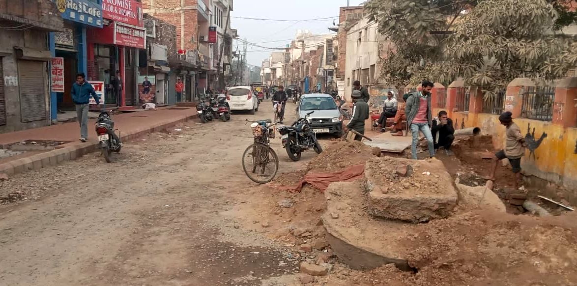 पंकज सक्सेना। पंकज सक्सेना।
