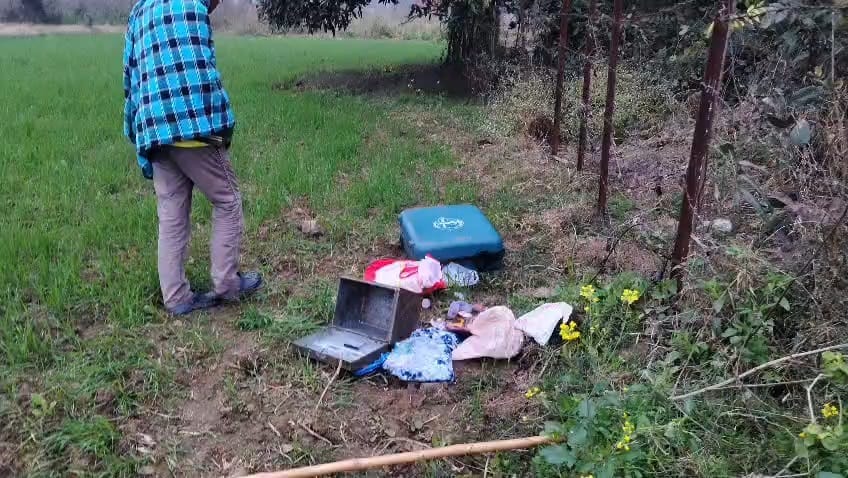 पटना के बिहटा में चोरो ने किया चोरी, घर का ताला व लॉकर तोड़कर दिया घटना को अंजाम पटना के बिहटा में चोरो ने किया चोरी, घर का ताला व लॉकर तोड़कर दिया घटना को अंजाम