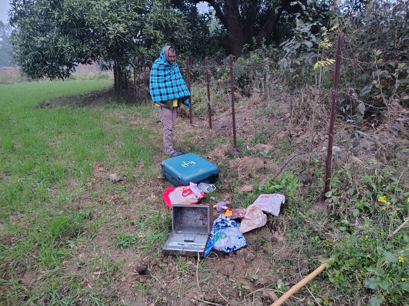 पटना के बिहटा में चोरो ने किया चोरी, घर का ताला व लॉकर तोड़कर दिया घटना को अंजाम पटना के बिहटा में चोरो ने किया चोरी, घर का ताला व लॉकर तोड़कर दिया घटना को अंजाम