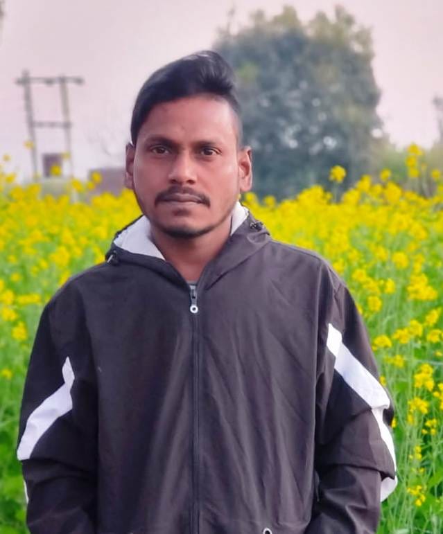 सरधना। गांव अक्खेपुर के जंगल में हत्या कर जलाया गया शव। सोशल मीडिया सरधना। गांव अक्खेपुर के जंगल में हत्या कर जलाया गया शव। सोशल मीडिया