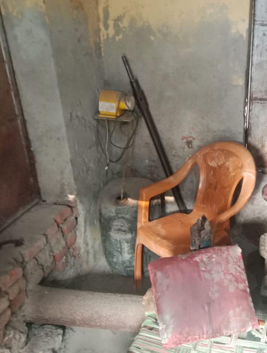 शहर के मीराजी चौकी पर स्थित ओवरहेड टैंक। संवाद