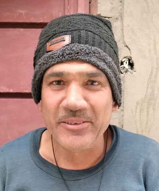 अंटा चौराहा के पास पाइप लाइन लीकेज से बह रह सड़क पर पानी। संवाद अंटा चौराहा के पास पाइप लाइन लीकेज से बह रह सड़क पर पानी। संवाद