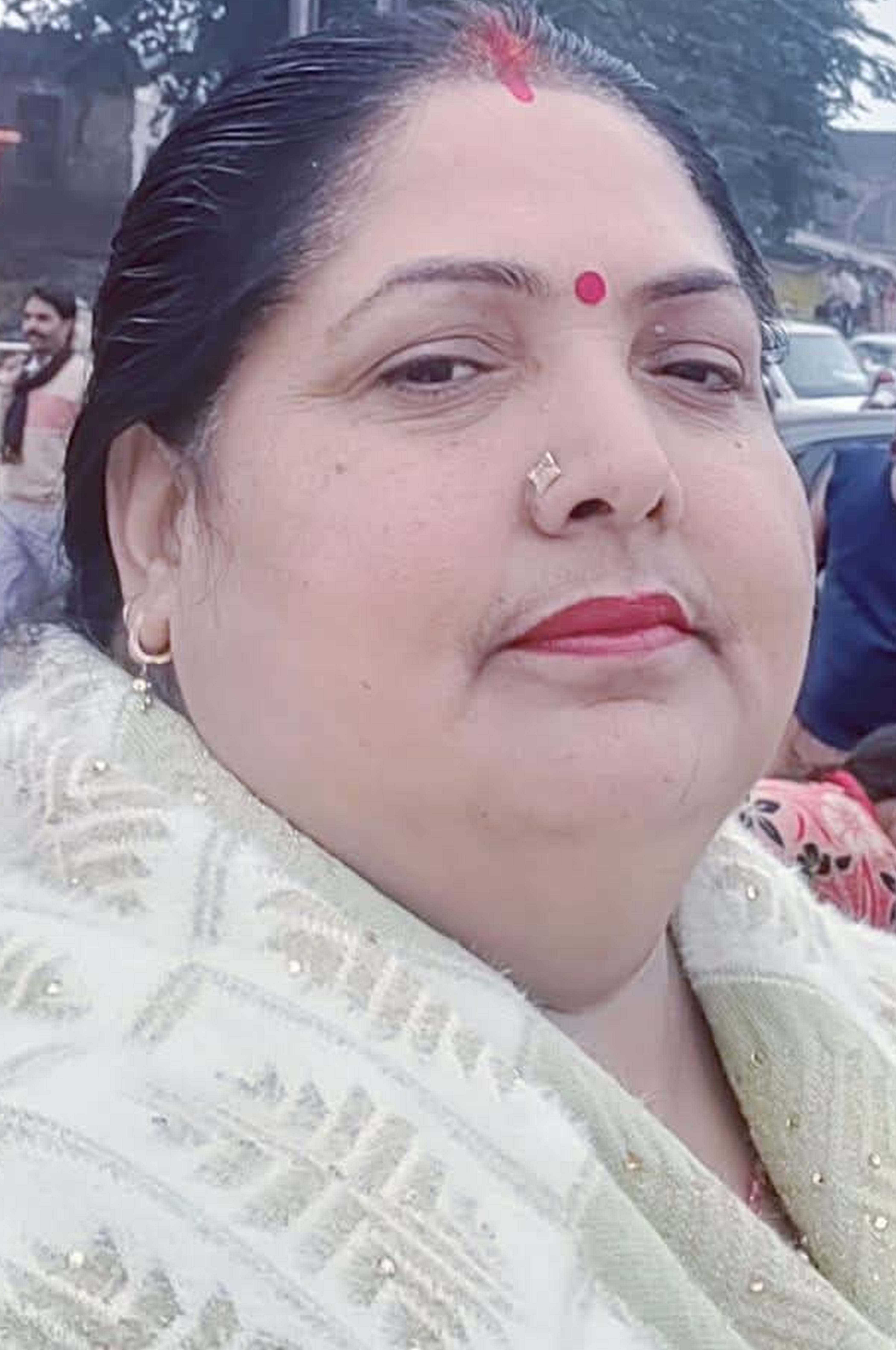 फाेटो-39-ईंट भट्ठे पर संपत्ति जब्तीकरण का बोर्ड लगाती पुलिस। संवाद फाेटो-39-ईंट भट्ठे पर संपत्ति जब्तीकरण का बोर्ड लगाती पुलिस। संवाद