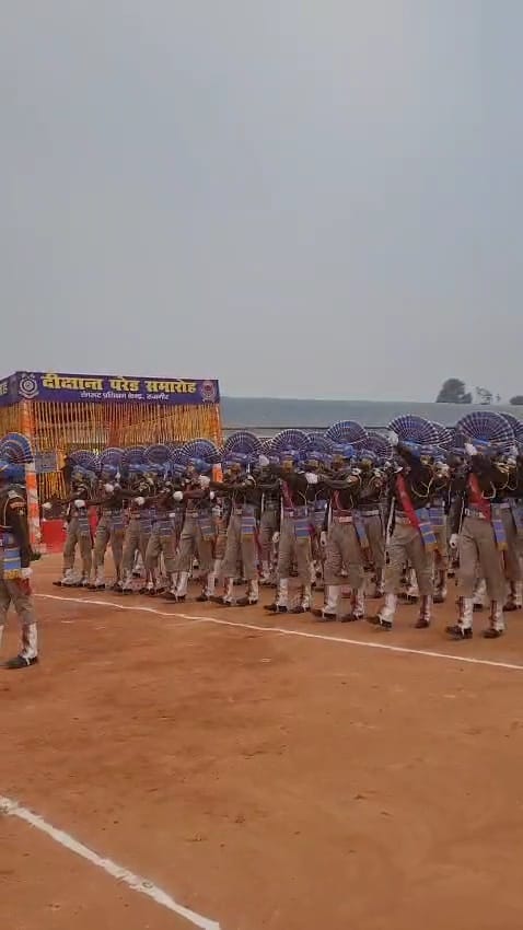 सीआरपीएफ कैंप में दीक्षांत समारोह का हुआ आयोजन