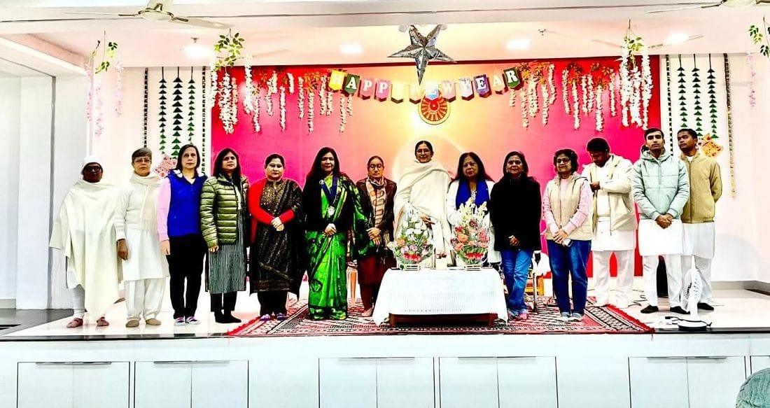 राजयोग प्रशिक्षण केंद्र गुलजार उपवन में ब्रह्माकुमारीज एवं इनर व्हील क्लब, ट्रांसगोमती की ओर से राजयोग प्रशिक्षण केंद्र गुलजार उपवन में ब्रह्माकुमारीज एवं इनर व्हील क्लब, ट्रांसगोमती की ओर से