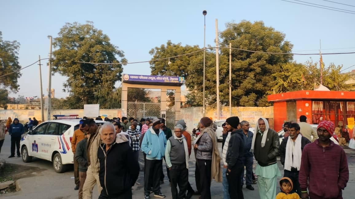 19...नाबालिग के कथित अपहरण के मामले में सीसीटीवी में कैद कार जिसे पुलिस दिनभर ढूंढती रही। स्रो