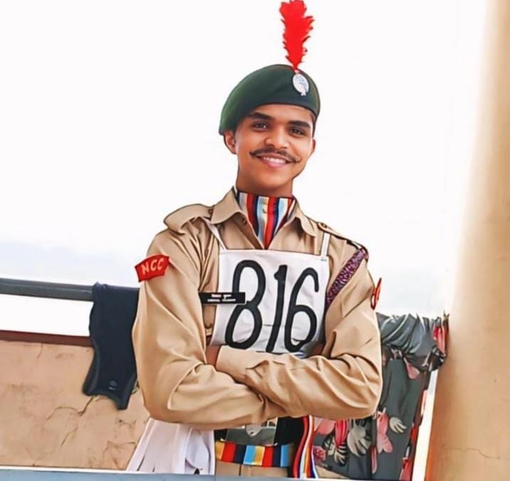 70 यूपी बटालियन मेरठ के कैडेट खुशीराम। (स्त्रोत सोसयटी) मवाना। 70 यूपी बटालियन मेरठ के कैडेट खुशीराम। (स्त्रोत सोसयटी) मवाना।