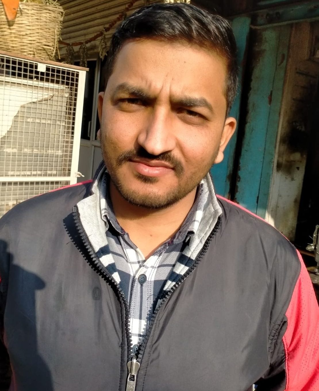 फोटो संख्या:63- रात 7:35 बजे सिनेमा रोड पर स्ट्रीट लाइट खराब होने के कारण छाया अंधेरा--संवाद फोटो संख्या:63- रात 7:35 बजे सिनेमा रोड पर स्ट्रीट लाइट खराब होने के कारण छाया अंधेरा--संवाद