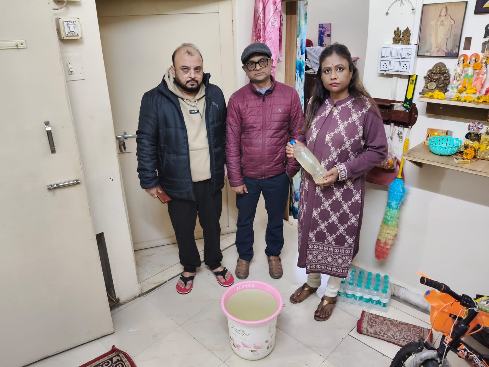 लालबाग बेलदारी लेन में आ रहा दूषित पानी