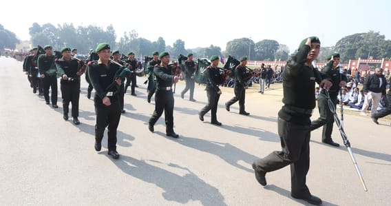 पुलिस लाइन में शनिवार से गणतंत्र दिवस परेड की रिहर्सल शुरू हुई। -संवाद पुलिस लाइन में शनिवार से गणतंत्र दिवस परेड की रिहर्सल शुरू हुई। -संवाद