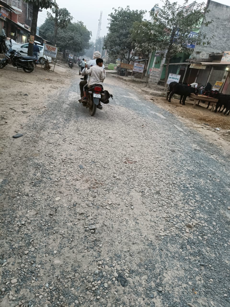 महुली से तरयापार जाने वाले मार्ग की होगी मरम्मत-संवाद महुली से तरयापार जाने वाले मार्ग की होगी मरम्मत-संवाद