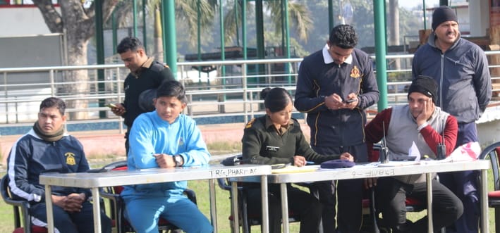 कैंट क्षेत्र के आरवीसी सेंटर में मंगलवार को शुरू हुई घुड़सवारी प्रतियोगिता के पहले दिन ड्रेसेज कैंट क्षेत्र के आरवीसी सेंटर में मंगलवार को शुरू हुई घुड़सवारी प्रतियोगिता के पहले दिन ड्रेसेज