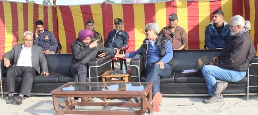कैंट क्षेत्र के आरवीसी सेंटर में मंगलवार को शुरू हुई घुड़सवारी प्रतियोगिता के पहले दिन ड्रेसेज कैंट क्षेत्र के आरवीसी सेंटर में मंगलवार को शुरू हुई घुड़सवारी प्रतियोगिता के पहले दिन ड्रेसेज