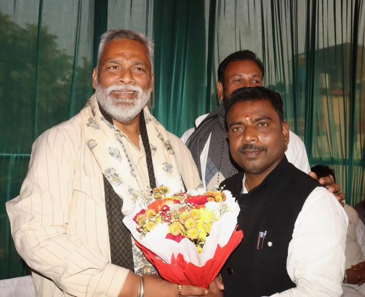 चूड़ा दही भोज में शामिल हुए पप्पू यादव