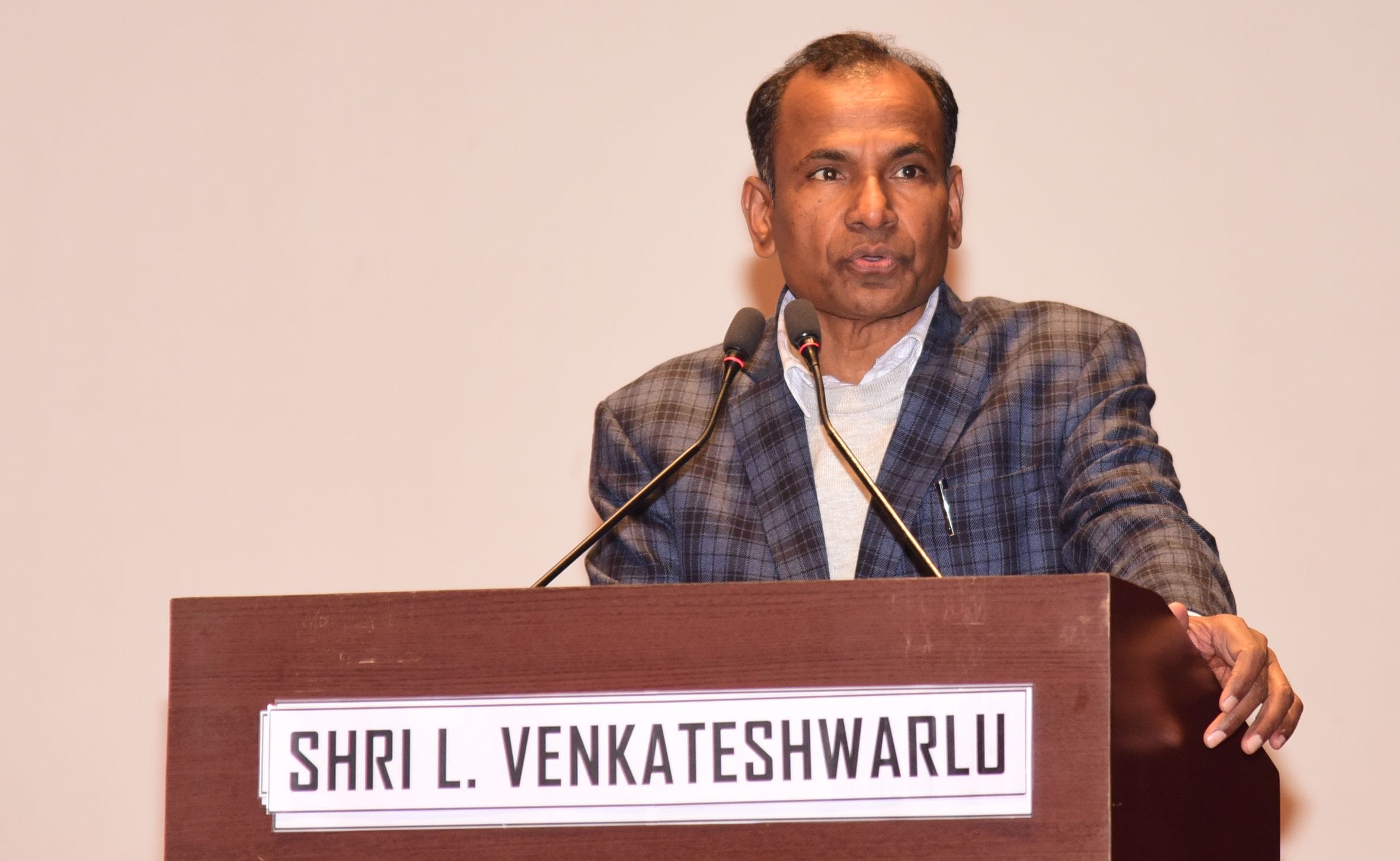 छावनी स्थित सूर्या ऑडिटोरियम में मुख्यालय मध्य उत्तर प्रदेश सब एरिया की ओर से 10वें सशस्त्र बल छावनी स्थित सूर्या ऑडिटोरियम में मुख्यालय मध्य उत्तर प्रदेश सब एरिया की ओर से 10वें सशस्त्र बल