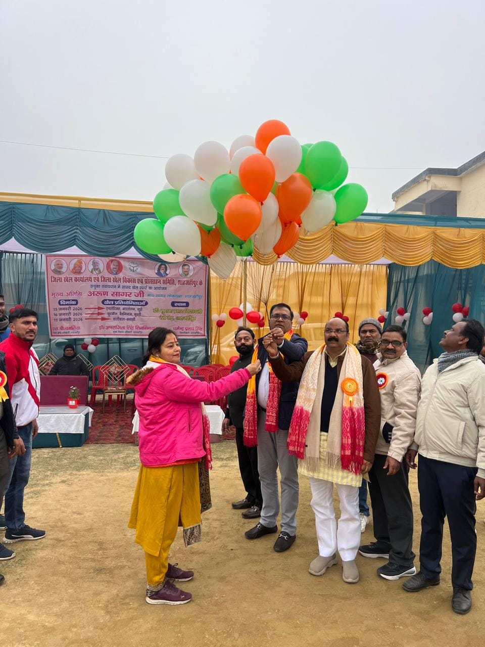 डॉ.सुदामा प्रसाद विद्यास्थली में सांसद खेल स्पर्धा में दौड़ में शामिल खिलाड़ी। स्रोत: आयोजक डॉ.सुदामा प्रसाद विद्यास्थली में सांसद खेल स्पर्धा में दौड़ में शामिल खिलाड़ी। स्रोत: आयोजक