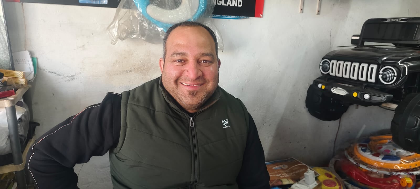 हमीरपुर बाजार में साइकिल की खरीदारी करते हुए लोग। संवाद हमीरपुर बाजार में साइकिल की खरीदारी करते हुए लोग। संवाद