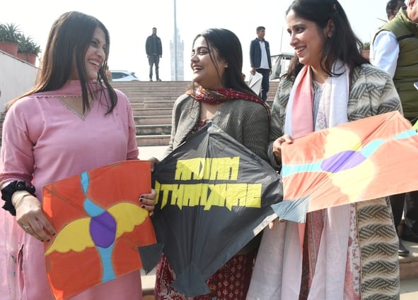 सामाजिक संगठनों, समाजसेवियों, रेजिडेंट वेलफेयर एसोसिएशन (आरडब्ल्यूए) और धार्मिक संस्थानों की ओर सामाजिक संगठनों, समाजसेवियों, रेजिडेंट वेलफेयर एसोसिएशन (आरडब्ल्यूए) और धार्मिक संस्थानों की ओर