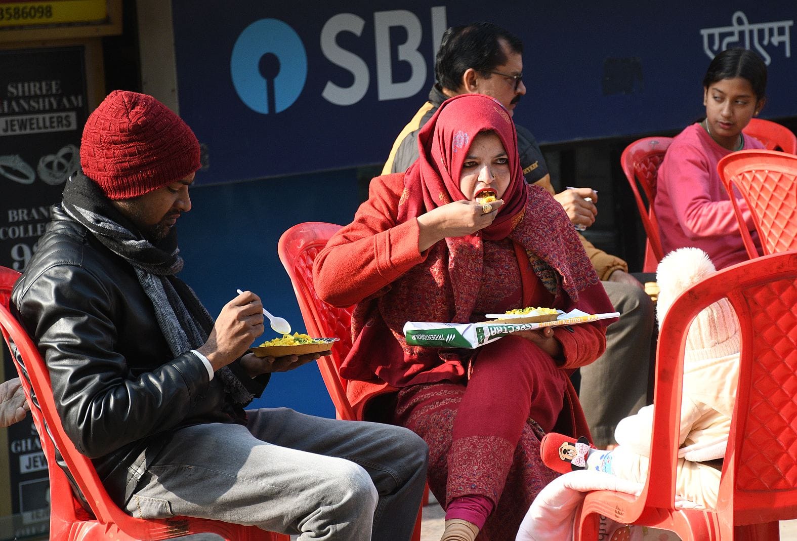 सामाजिक संगठनों, समाजसेवियों, रेजिडेंट वेलफेयर एसोसिएशन (आरडब्ल्यूए) और धार्मिक संस्थानों की ओर सामाजिक संगठनों, समाजसेवियों, रेजिडेंट वेलफेयर एसोसिएशन (आरडब्ल्यूए) और धार्मिक संस्थानों की ओर