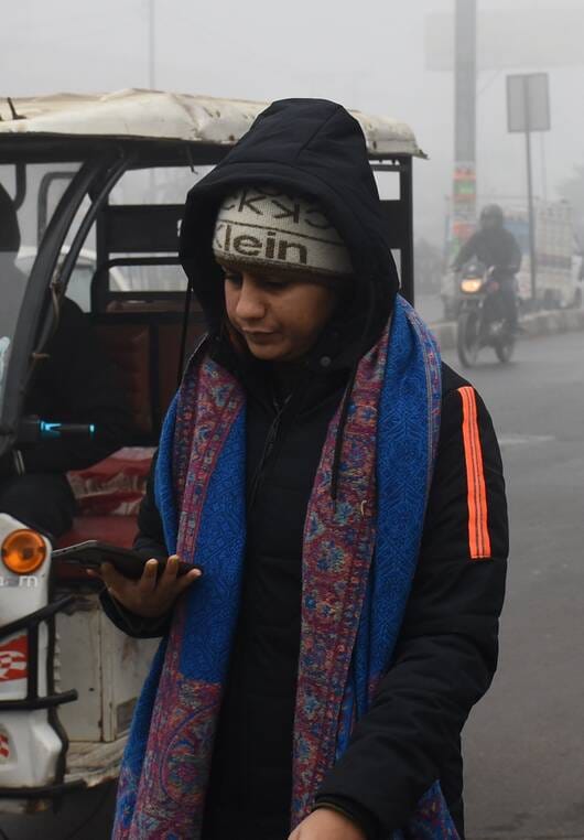 लखनऊ में शुक्रवार की सुबह घने कोहरे का नजारा। लखनऊ में शुक्रवार की सुबह घने कोहरे का नजारा।