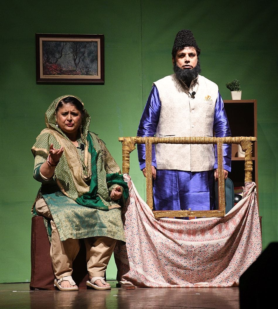 साहिर लुधियानवी के जीवन और उनकी प्रेम कहानी को बिल्कुल अलग अंदाज में शुक्रवार शाम संगीत नाटक अक साहिर लुधियानवी के जीवन और उनकी प्रेम कहानी को बिल्कुल अलग अंदाज में शुक्रवार शाम संगीत नाटक अक