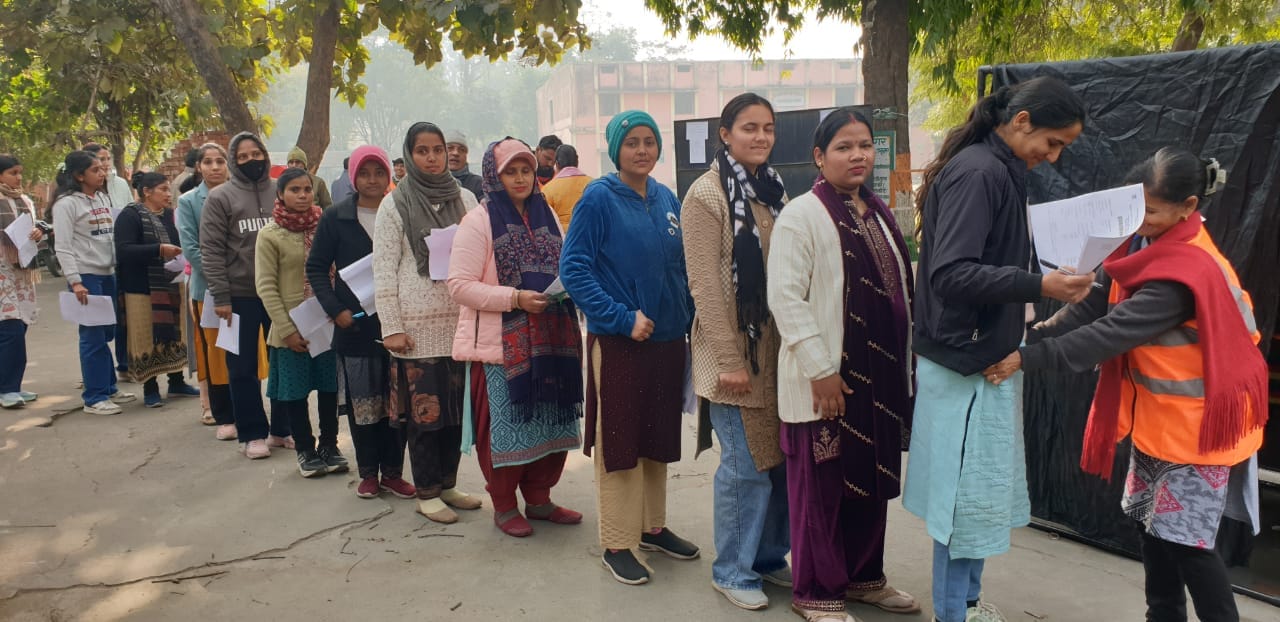 अभ्यर्थी अंजलि