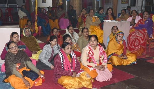 चौक सि्थत मठ श्री बड़ी काली जी मंदिर परिसर में चल रही श्रीमद्भागवत महापुराण कथा चौक सि्थत मठ श्री बड़ी काली जी मंदिर परिसर में चल रही श्रीमद्भागवत महापुराण कथा