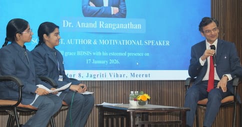 जाग्रति विहार में स्थित बीडीएस इंटरनेशनल स्कूल में आयोजित कार्यक्रम के दौरान सांस्कृतिक गीत पर जाग्रति विहार में स्थित बीडीएस इंटरनेशनल स्कूल में आयोजित कार्यक्रम के दौरान सांस्कृतिक गीत पर