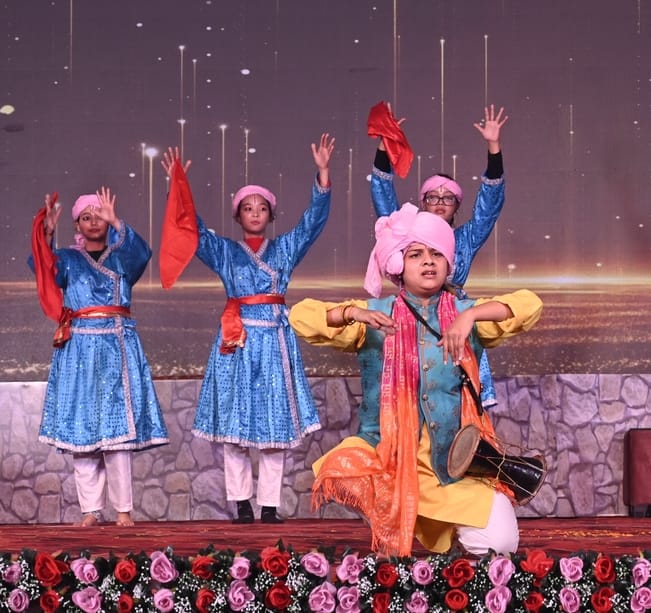 पहाड़ी लोकगीतों से सजी शाम