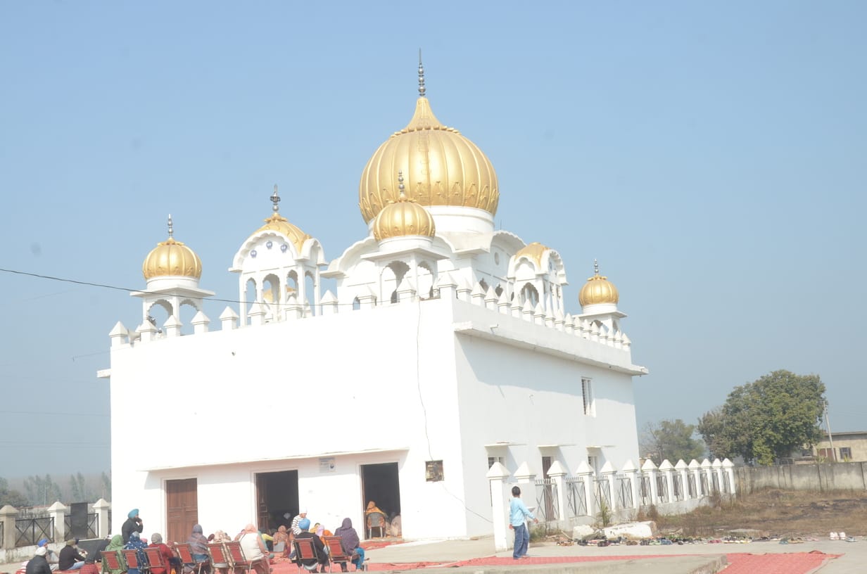 प्रधान बलिंद्र सिंह। प्रधान बलिंद्र सिंह।
