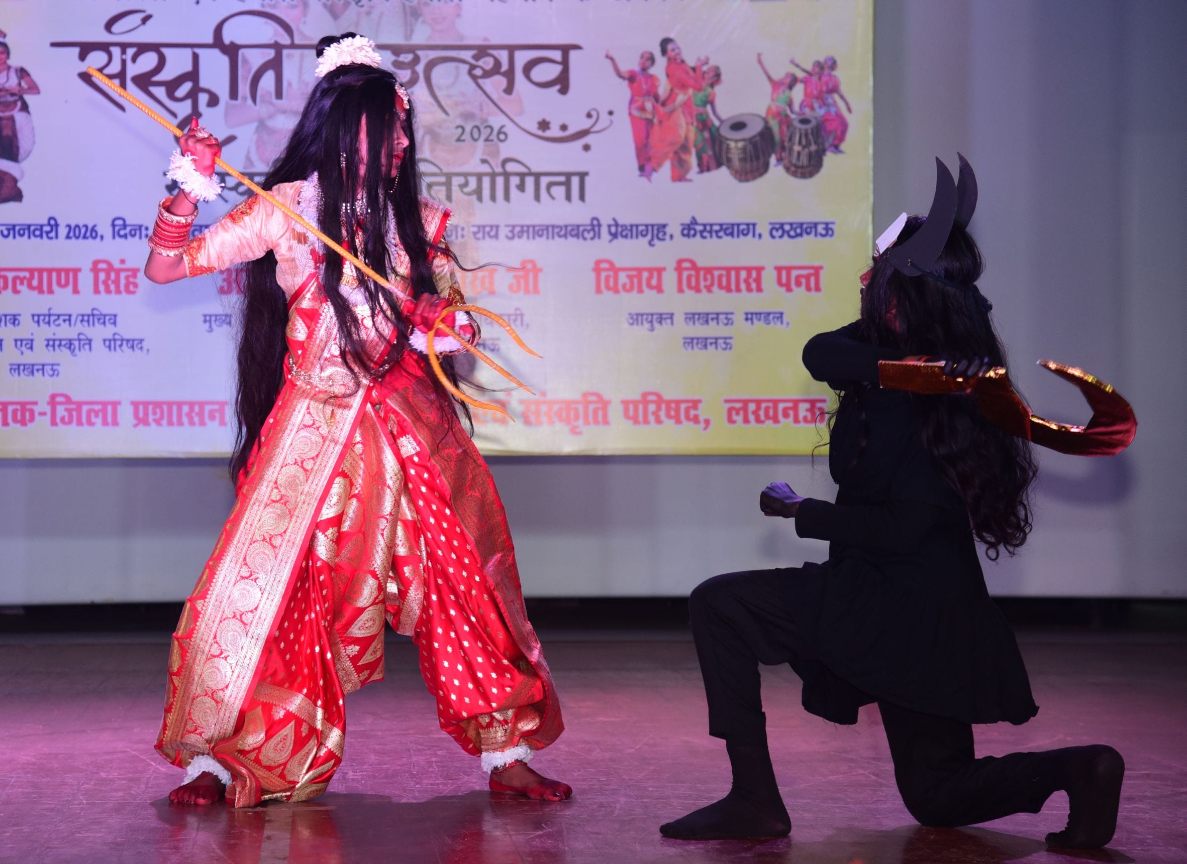 बाल कलाकारों ने गायन, वादन व नृत्य पर दी प्रस्तुतियां