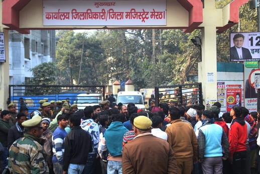 कमिश्नरी पार्क में पल्लवपुरम निवासी आकाश उर्फ अक्कू हत्याकांड में निष्पक्ष कार्रवाई की मांग को कमिश्नरी पार्क में पल्लवपुरम निवासी आकाश उर्फ अक्कू हत्याकांड में निष्पक्ष कार्रवाई की मांग को